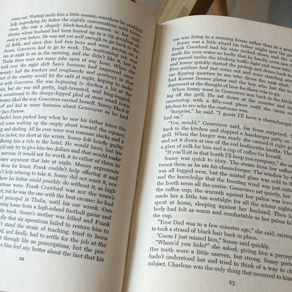 The Last Picture Show Hardcover - Larry McMurty - Picture 4 of 9